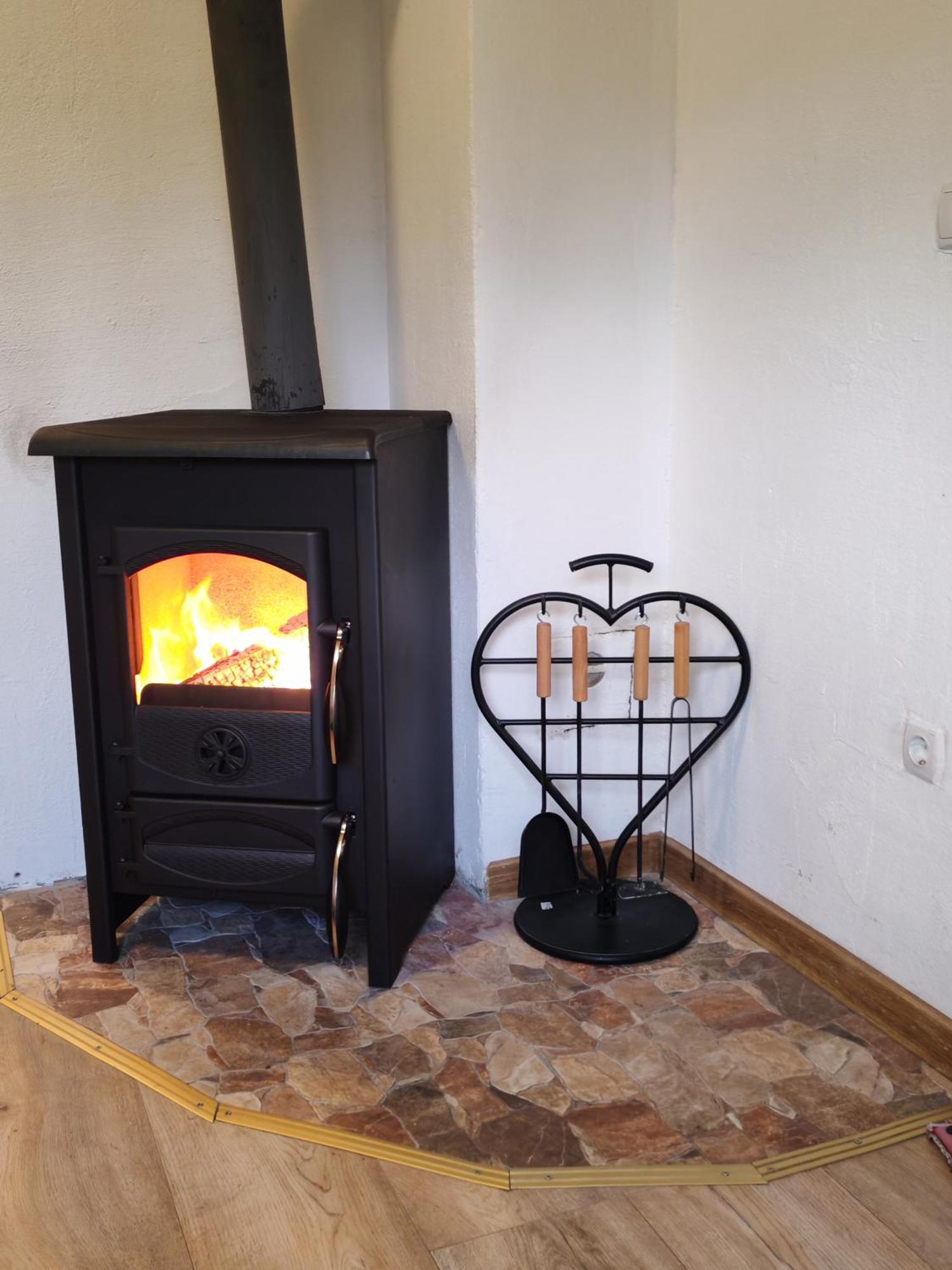 Appartement Lucija à Lovinac  Extérieur photo